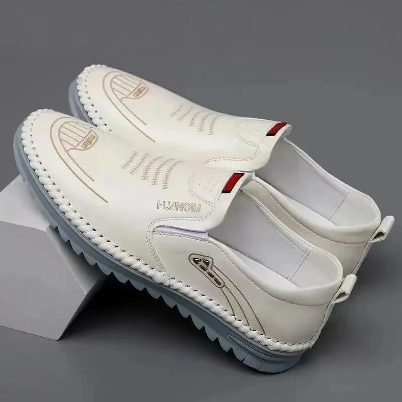 Mocassins à enfiler en cuir pour hommes - Image 3